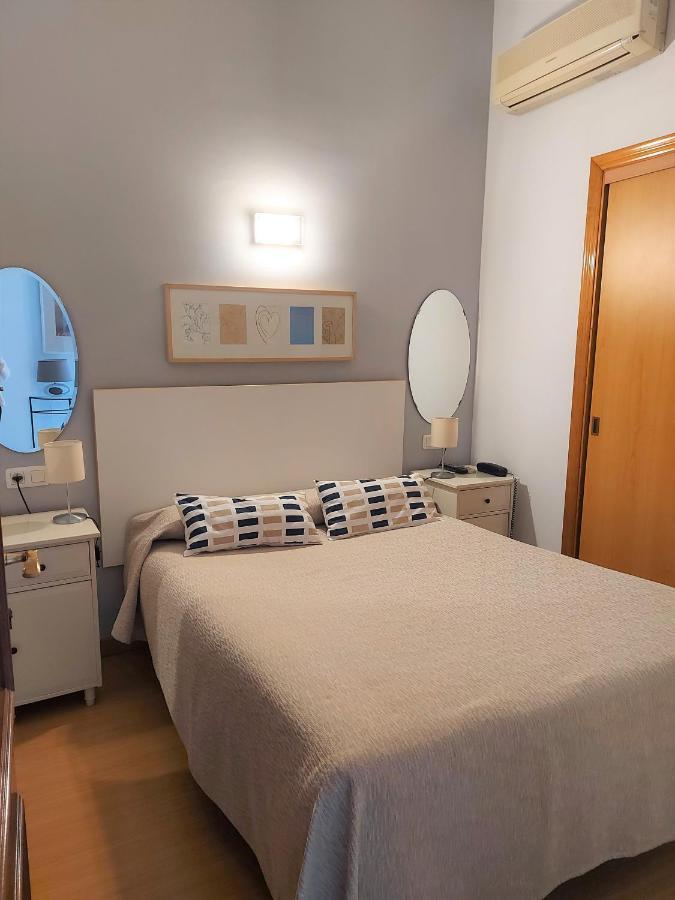 Hotel Londres Севилья Экстерьер фото