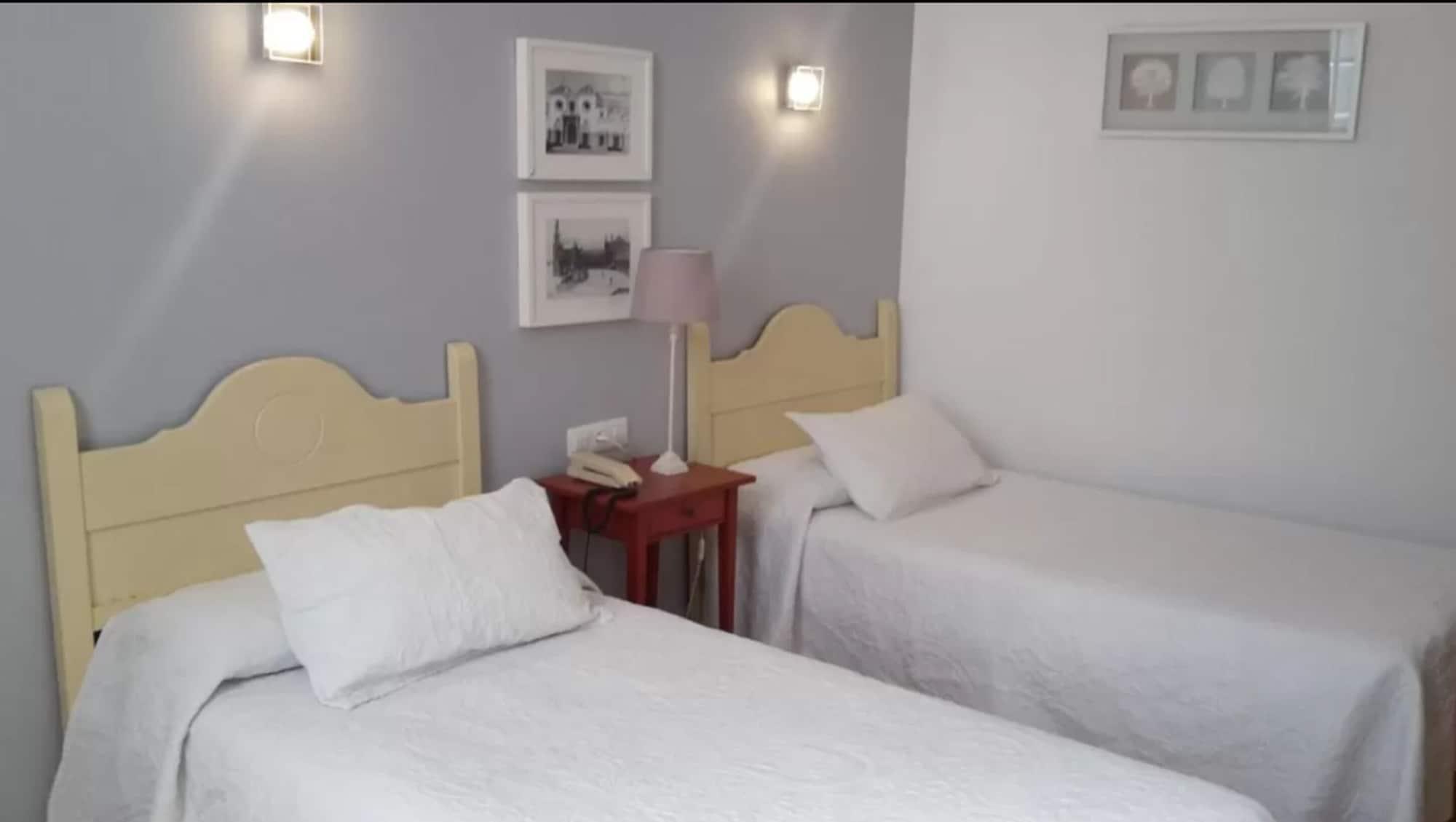 Hotel Londres Севилья Экстерьер фото