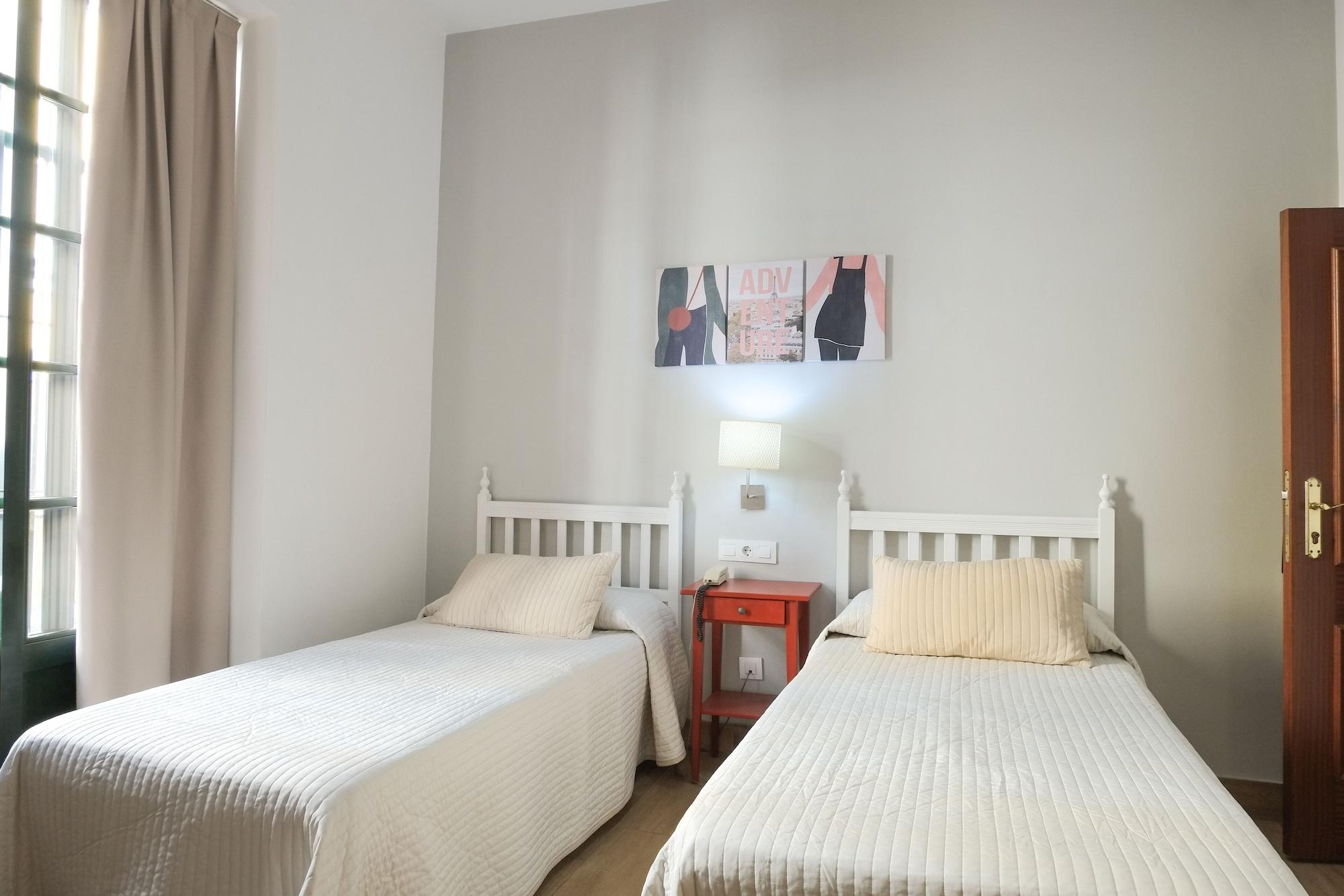 Hotel Londres Севилья Экстерьер фото